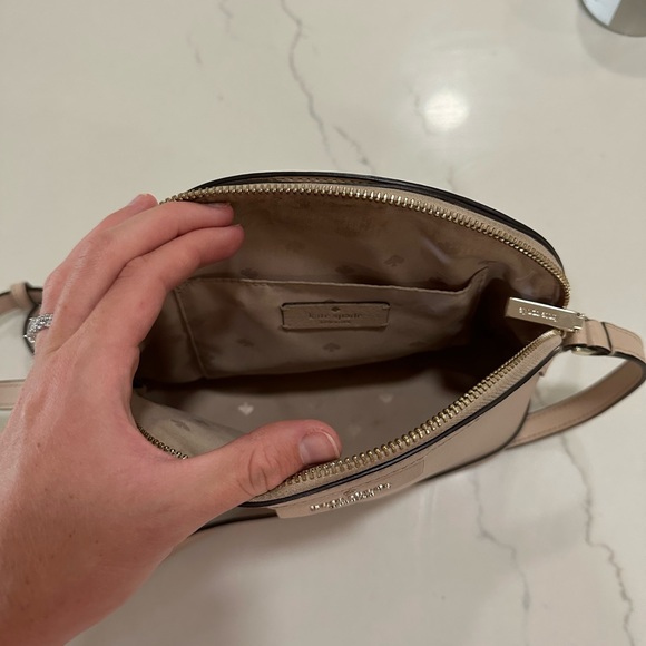 Blush Kate Spade Crossbody - Picture 2 of 2